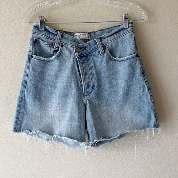 Abercrombie and Fitch The Dad High Rise Cut Off Shorts - Picture 1 of 8